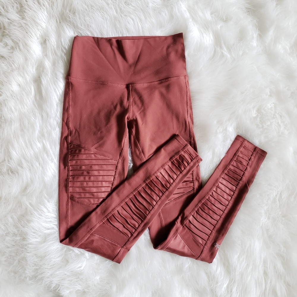 Alo 🚫SOLD 🚫Yoga Moto Leggings.